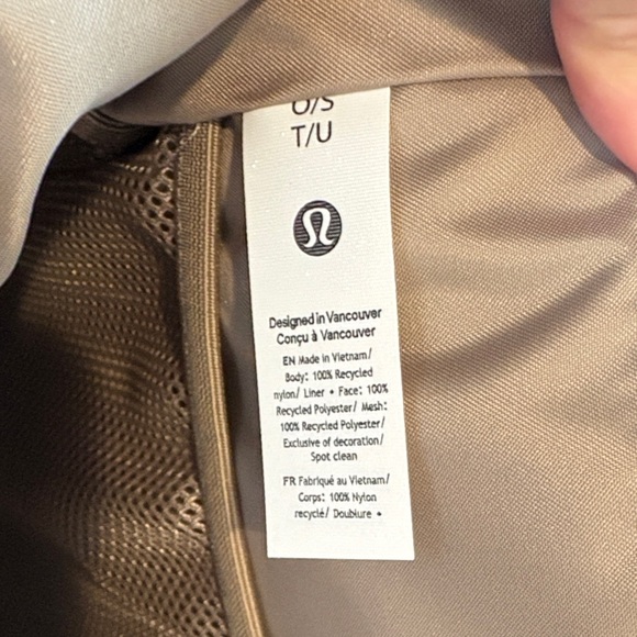 lululemon athletica new parent Black Backpack and Pouch - Picture 4 of 8